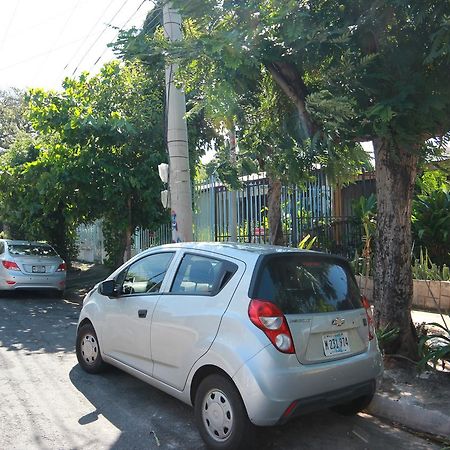 Hotel La Tora Managua Zewnętrze zdjęcie